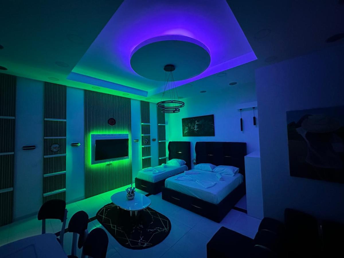 Esto'S Apartament Near Tirana Airport 1 - Self Checkin -Netflix - Free Parking Valjiosi 外观 照片